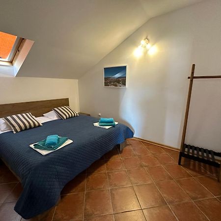 Adria Sun Apartments 沃迪切 外观 照片
